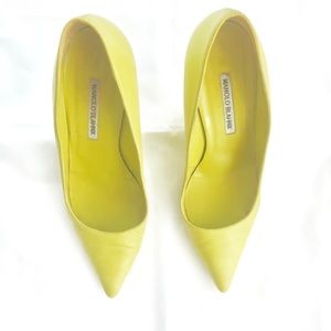 Manolo Blahnik Neon Yellow leather pumps size 9